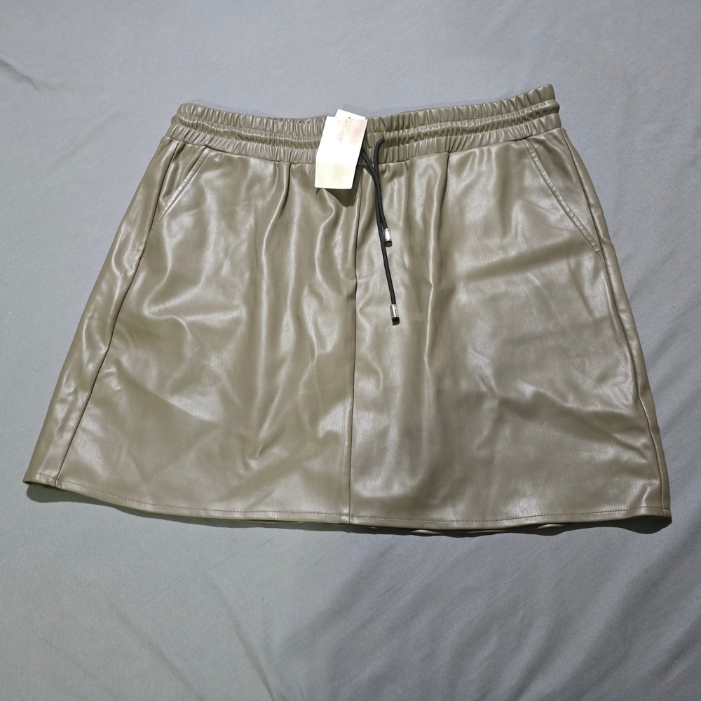 A Beautiful Soul Mini Skirt Women A 14/16 Olive Green Faux Leather Drawstring